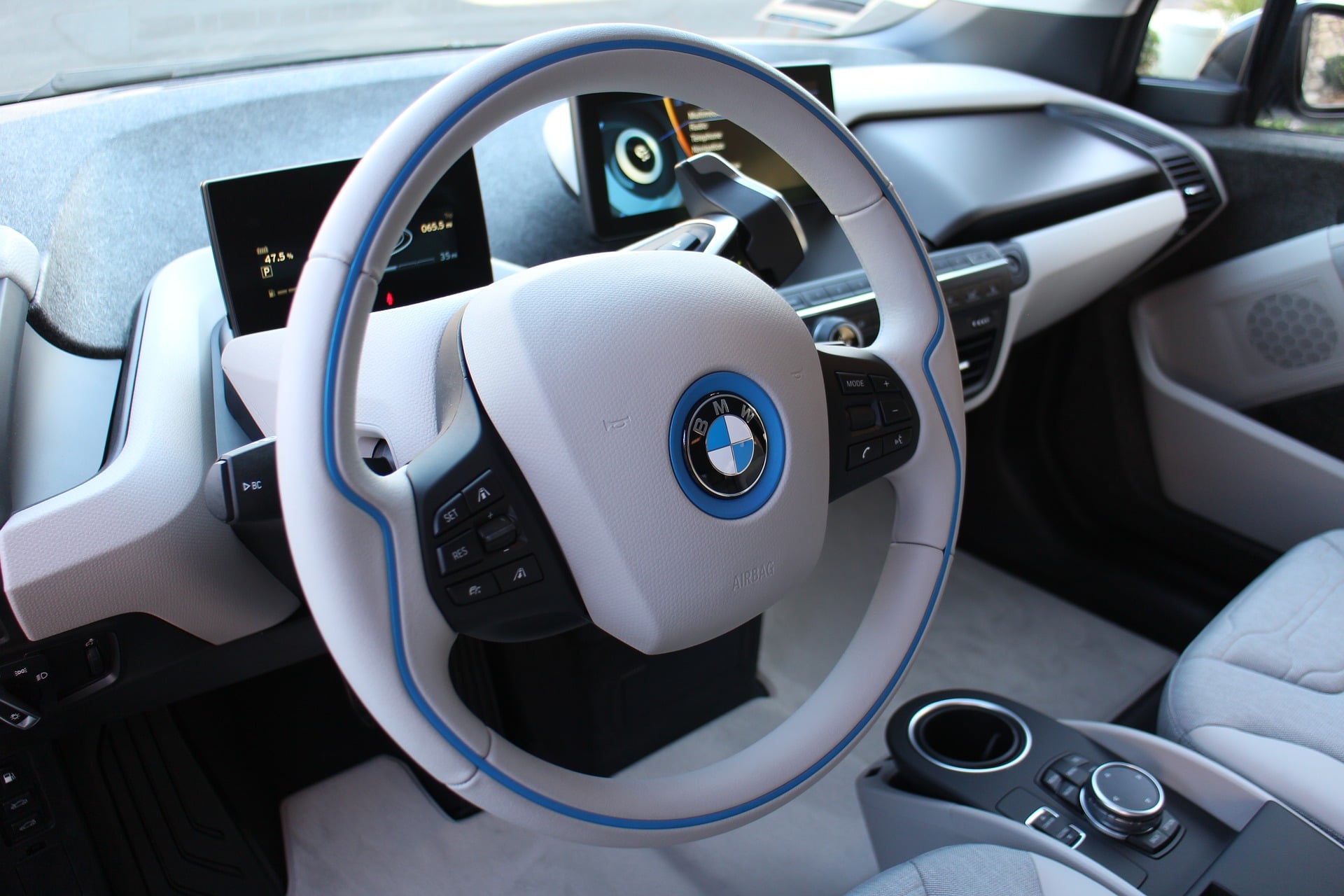 Steering wheel